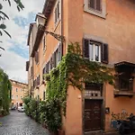 Piazza De\' Renzi Duplex Apartment