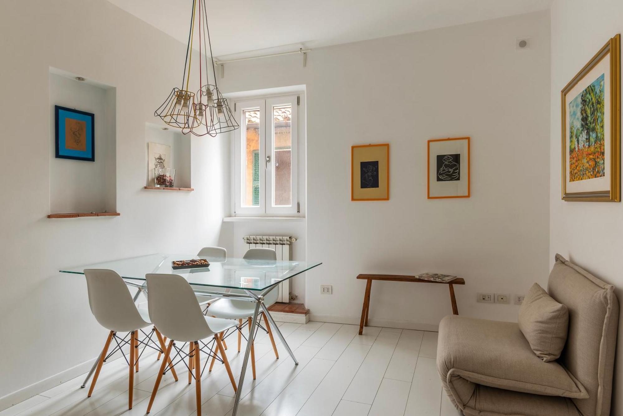 Piazza De' Renzi Duplex Apartment