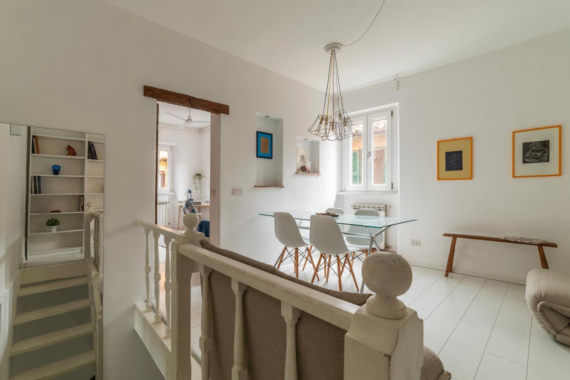Piazza De' Renzi Duplex Apartment